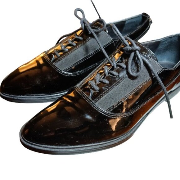 CALVIN KLEIN Black "Della" Patent Oxford Lace Up Loafers -EUC - Picture 4 of 11